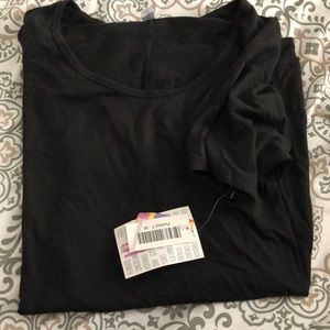 Lularoe Noir collection Perfect T Medium NWT